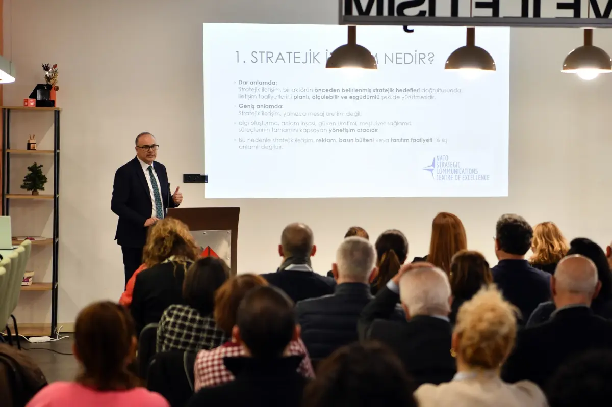 Bora Bayraktar'dan Kriz İletişimi ve Stratejik Yönetim Üzerine Derinlemesine Seminer