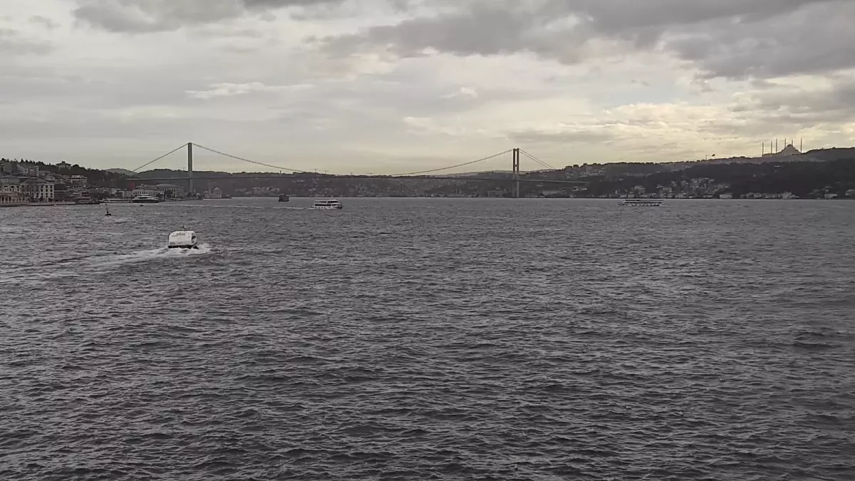 İstanbul’da Şiddetli Lodos Uyarısı ve Şehir Hatları Sefer İptalleri