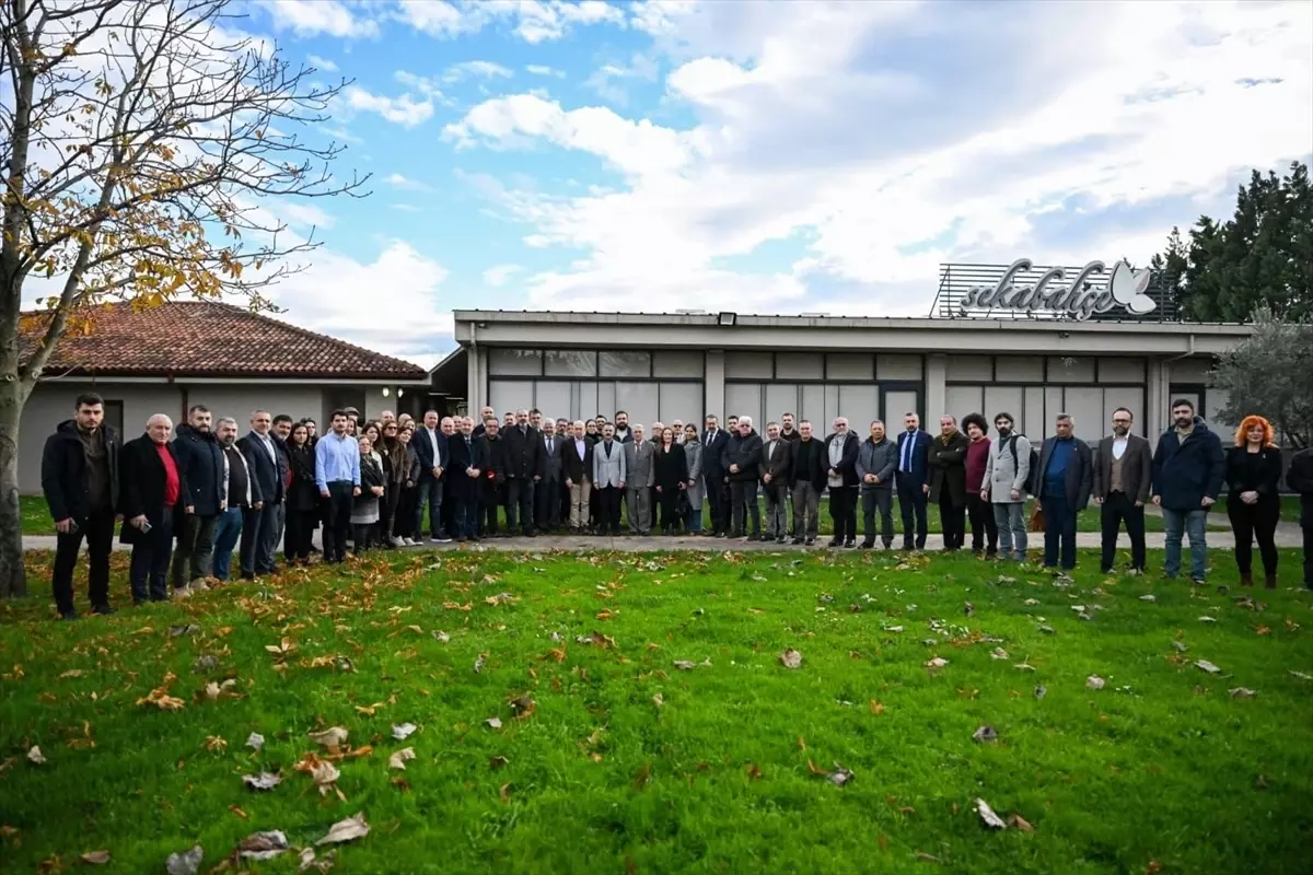 Kocaeli Valisi İlhami Aktaş, Çalışan Gazeteciler Günü’nde Basın Mensuplarına Teşekkür Etti