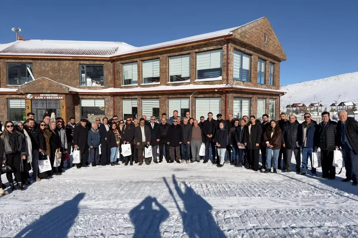 Niğde Valisi Cahit Çelik'ten Gazetecilere Teşekkür Mesajı