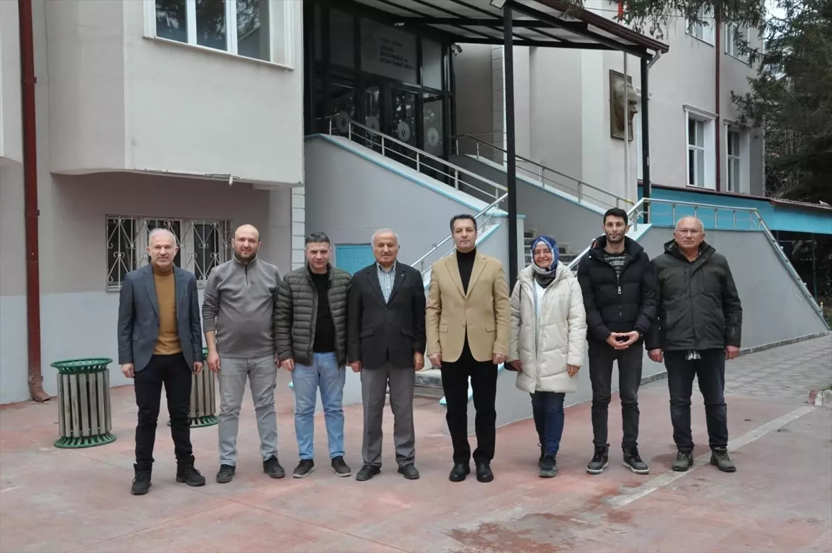 Sorgun Kaymakamı Canpolat'tan Çalışan Gazeteciler Günü'ne Özel Kutlama