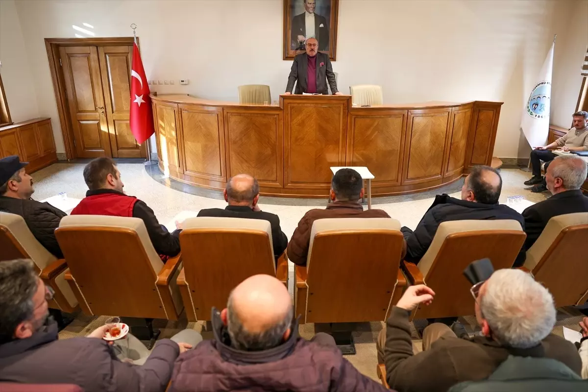 Taşköprü Zahireciler Sitesi Projesi İçin Esnaf Toplantısı Gerçekleştirildi