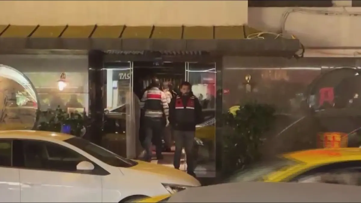 Ünlü İsimlerde Uyuşturucu Operasyonu: Selen Görgüzel, Ayşe Sağlam ve Ceren Alper Gözaltında