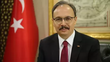 Vali Kemal Kızılkaya mesaj verirken