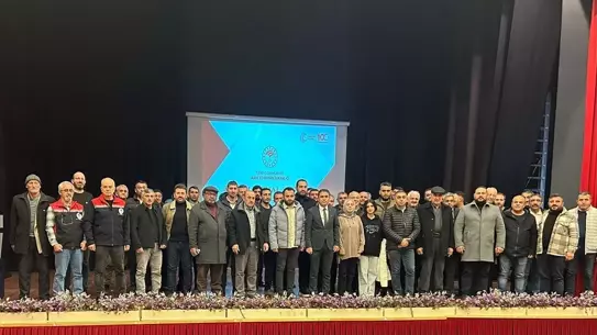 Toplantı sırasında çekilmiş ana fotoğraf