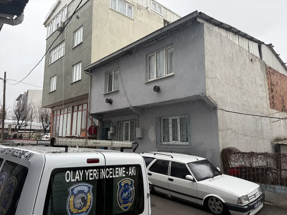 Bursa’da Boşanma Sürecindeki Kadına Silahlı Saldırı: Hayati Tehlike