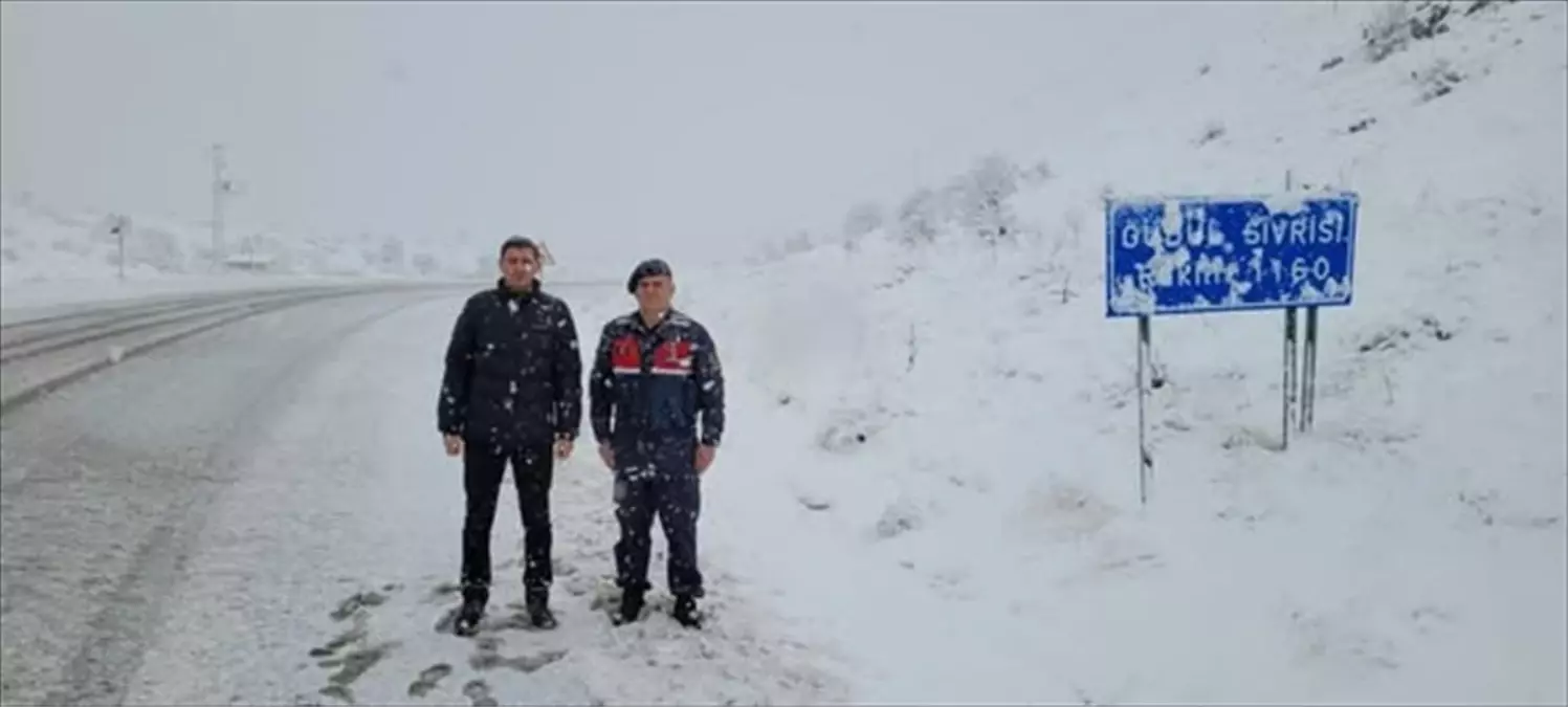 Güdül Kaymakamı Naim Akar’dan Kar Sonrası Yol Uyarısı