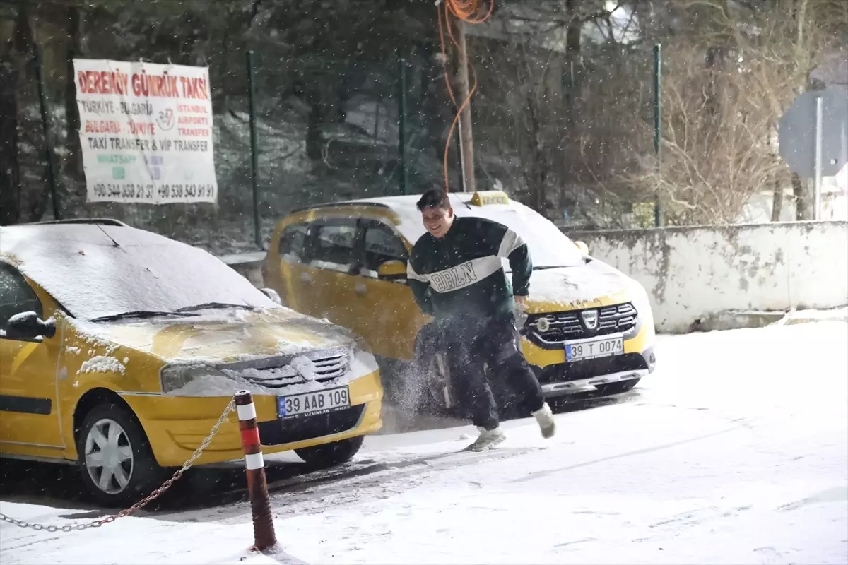 Kırklareli’nin Yüksek Kesimlerinde Kar Yağışı Etkisini Gösteriyor
