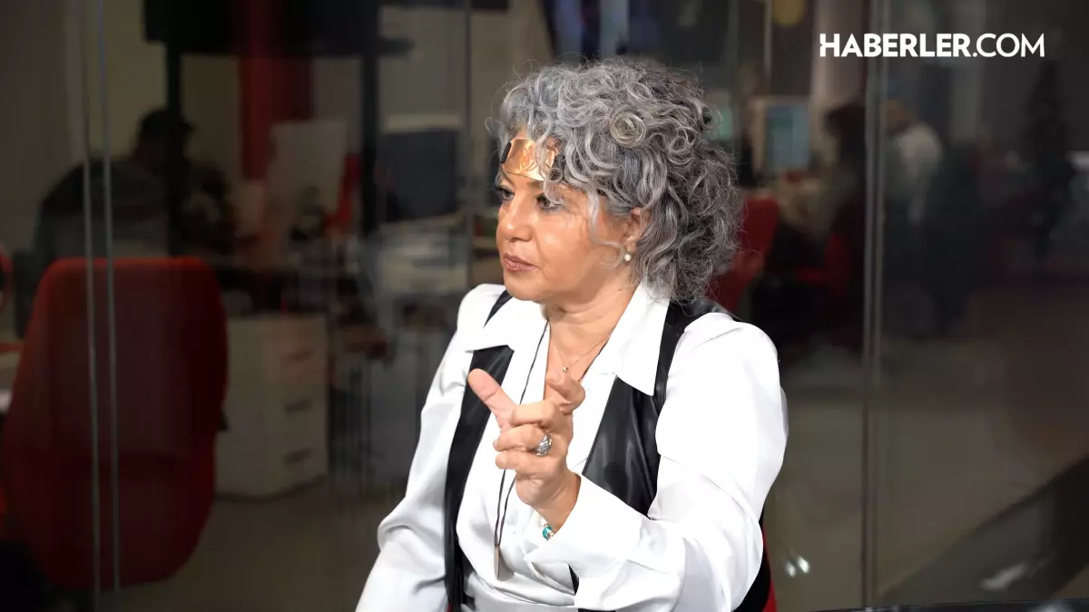 Yasemin Akpınar'dan 2026 Enerjisi ve Frekansların Etkileri Üzerine Derin Analiz