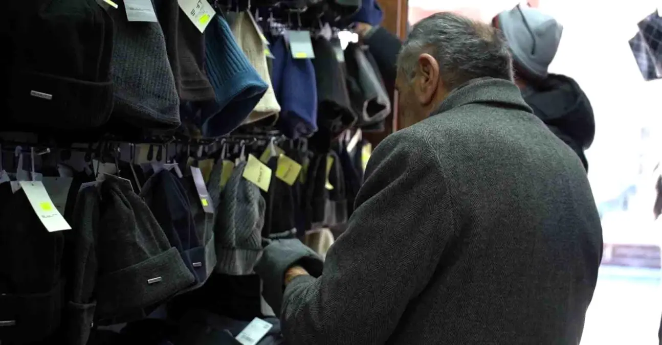 Uzun Çarşı’da Geleneksel Dükkanlar ve Dijital Mağazalar Arasındaki Rekabet