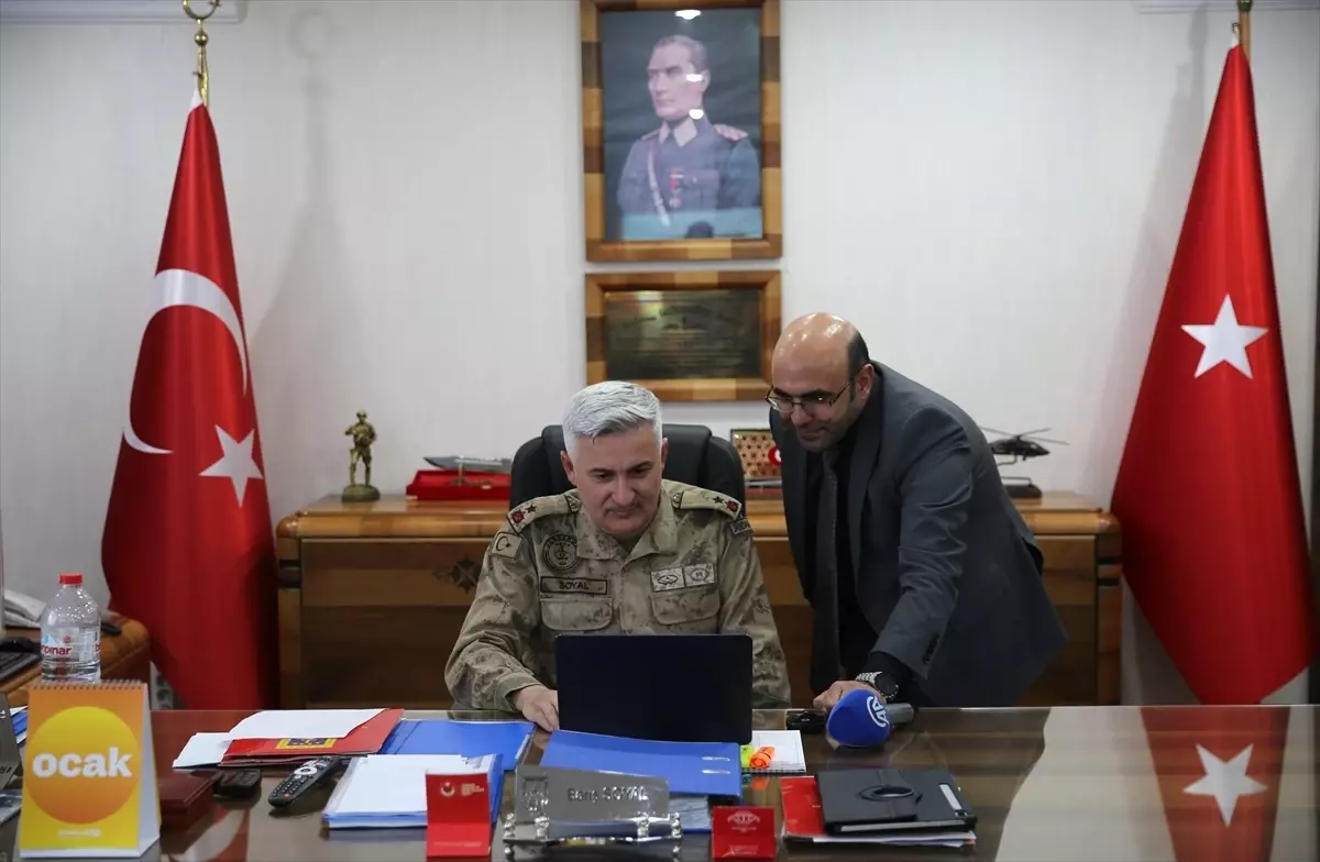 Bitlis Jandarma Komutanı Tuğgeneral Barış Soyal, AA’nın Yılın Kareleri Oylamasına Katıldı