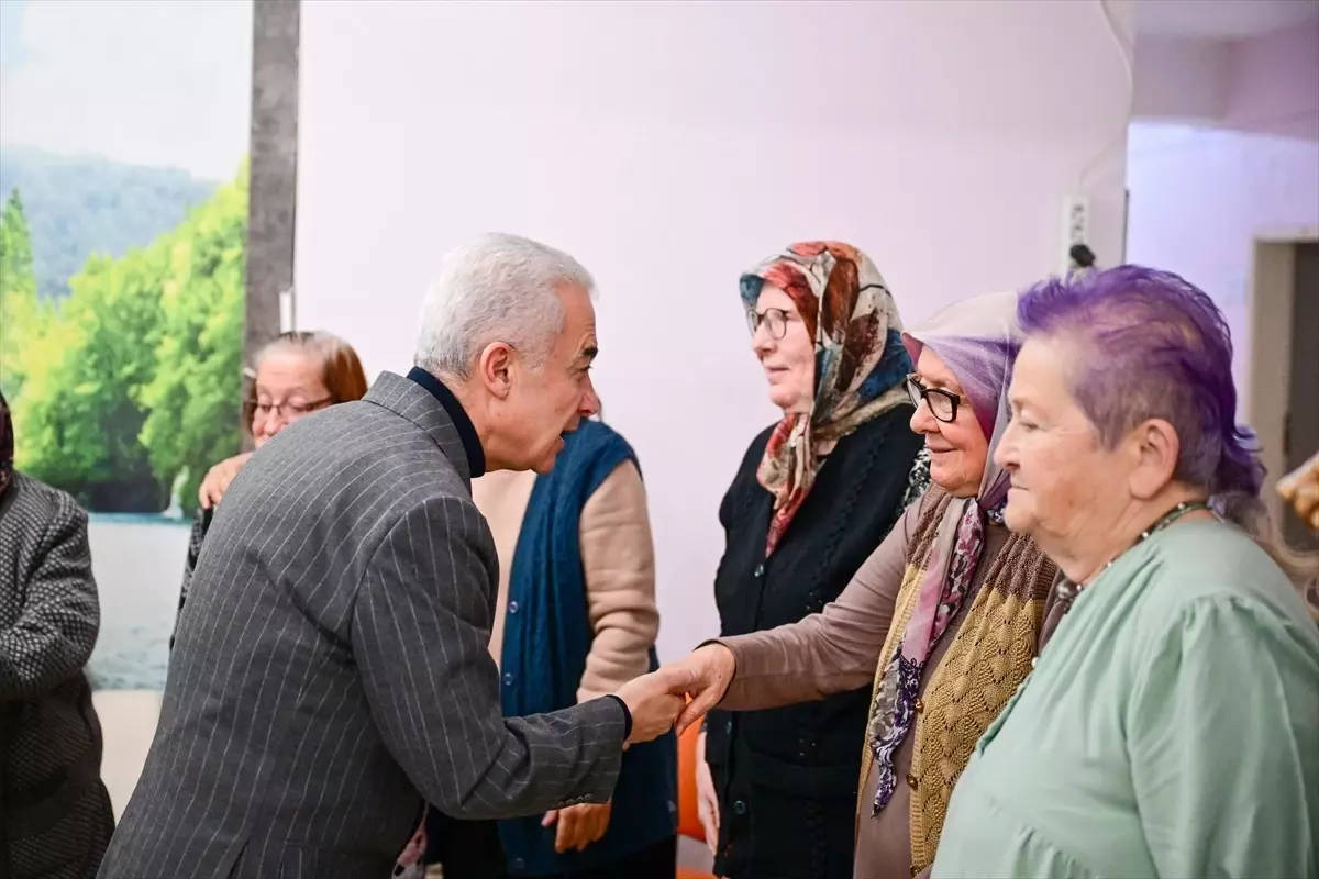 Kırklareli Valisi Uğur Turan, Huzurevi Sakinleriyle Sıcak Sohbete Katıldı