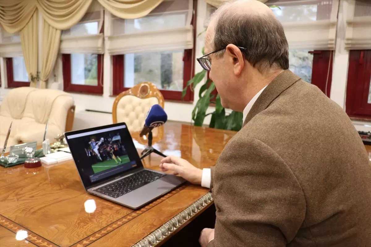 KTÜ Rektörü Prof. Dr. Çuvalcı, AA'nın Yılın Kareleri Oylamasında Değerlendirme Yaptı