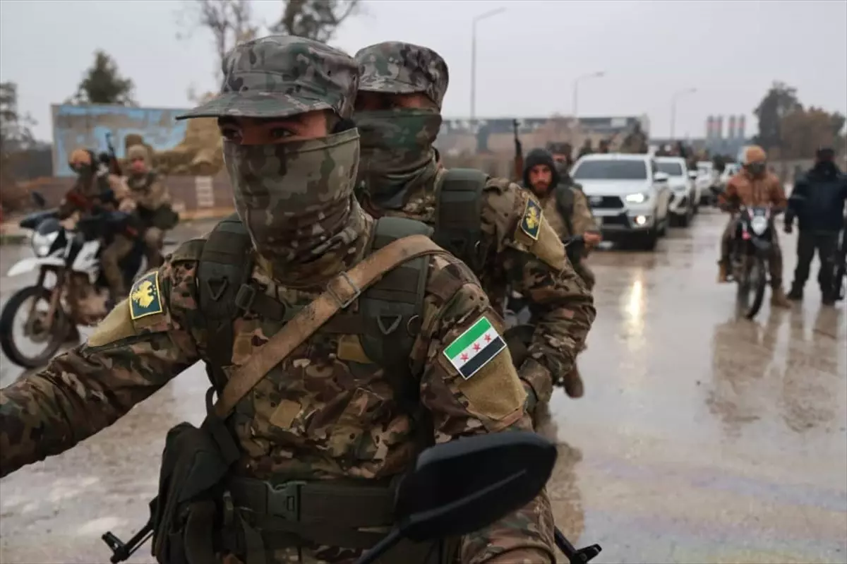 Suriye Ordusu, Meskene ve Deyr Hafir’e Yeni Takviye Birimleri Gönderdi