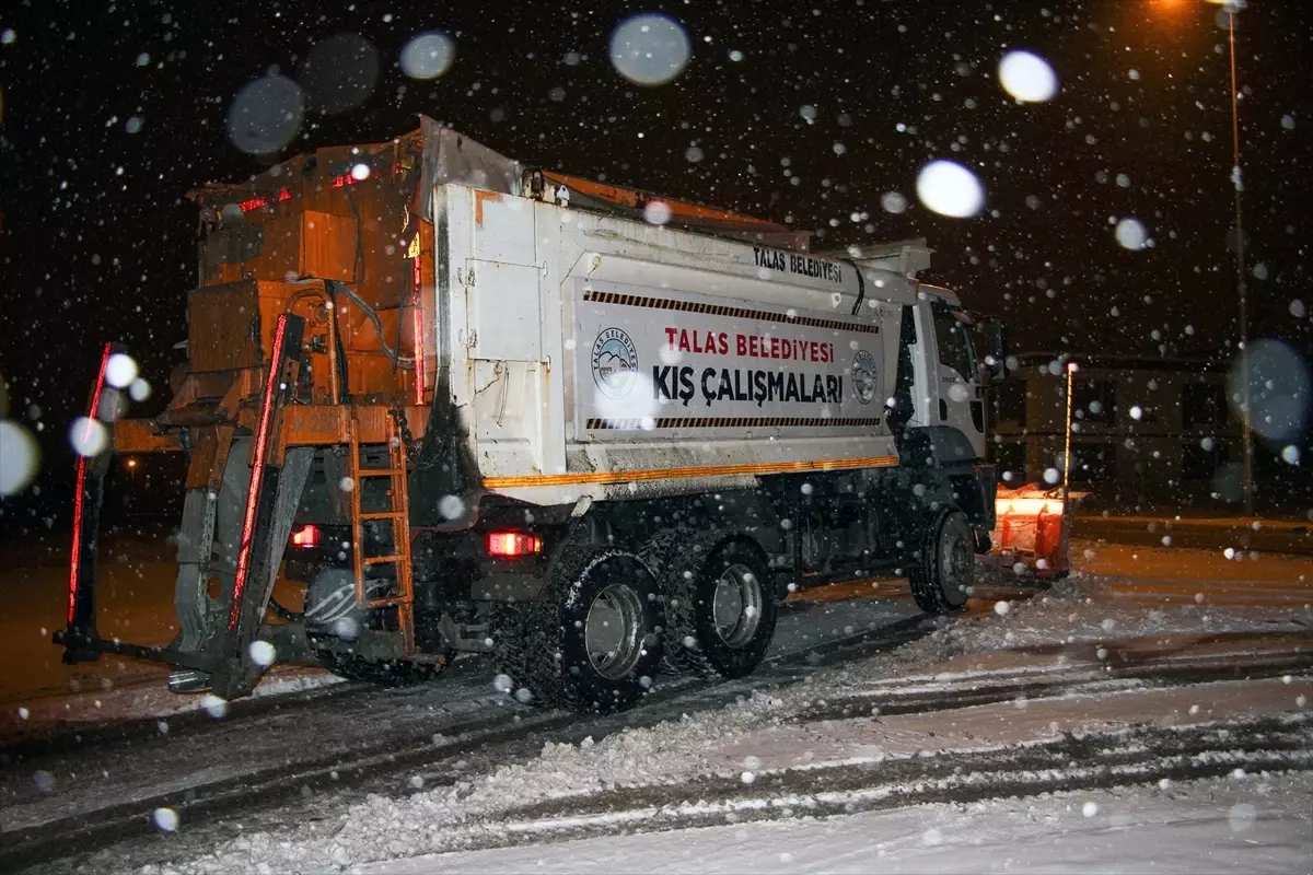 Talas’ta Kış Hazırlıkları Koordinasyon Merkezi İncelendi