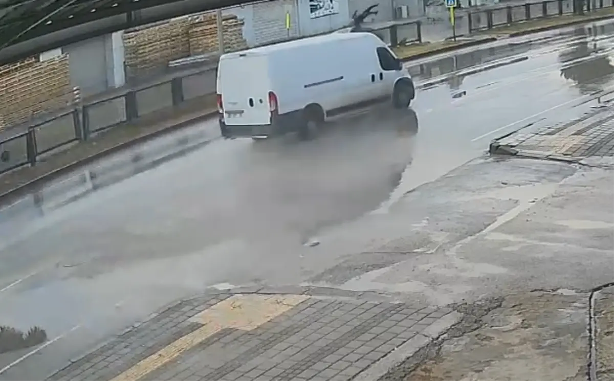 Adana'da Yaya Geçidinde Kaza: 84 Yaşındaki Bekir Avcu Hayatını Kaybetti