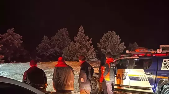 Antalya-Fethiye kar yolunda araçlar