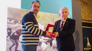 Barış Selçuk gazetecilik yarışması ödül töreni sahne