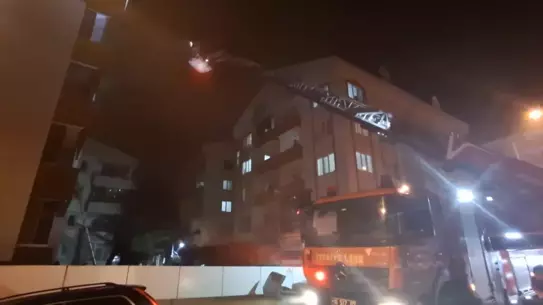 Yangın sonrası otel binasının dış görünüşü