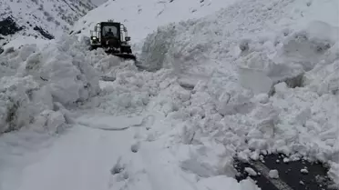Temizlenmiş Hakkari-Şırnak karayolu görüntüsü