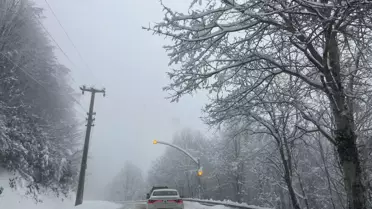 Kartepe kar pistinde şambelle kayma