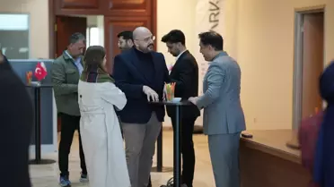Medeniyet Teknopark networking toplantısında sunum yapan girişimci