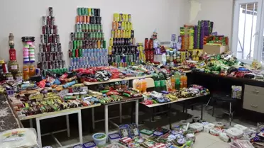 Zabıta ekiplerinin gıda denetimi sırasında çekilmiş fotoğrafı