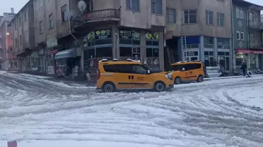 Tokat ilçelerinde 40 cm’ye kadar kar birikimi