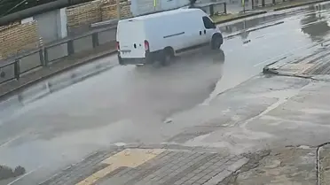 Kaza anındaki otomobil ve yaya geçidi