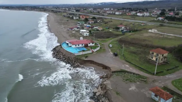 Erozyon sonrası sahil görüntüsü