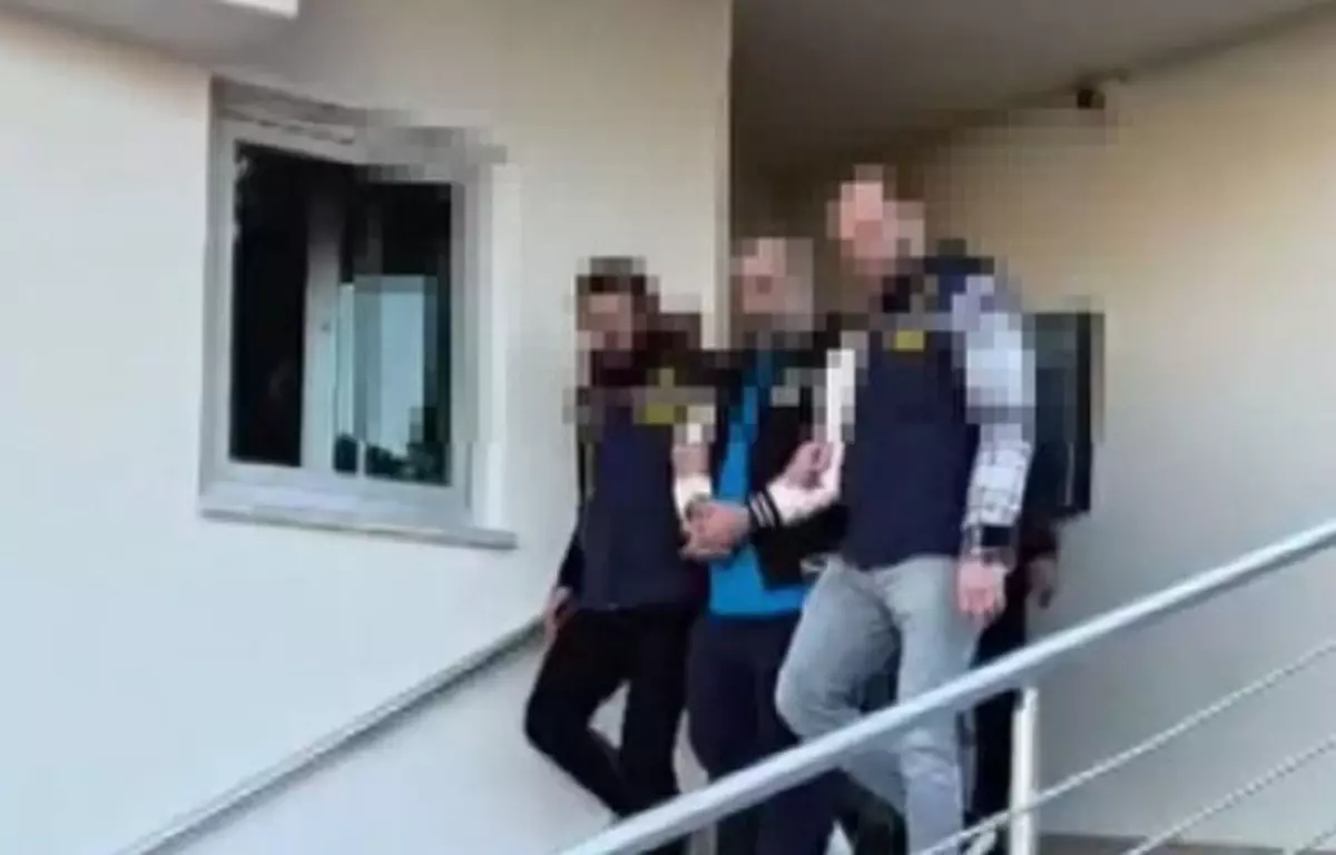 Antalya’da 154 Dosyadan Aranan 543 Yıllık Hapis Cezalı Firarci Gözaltına Alındı