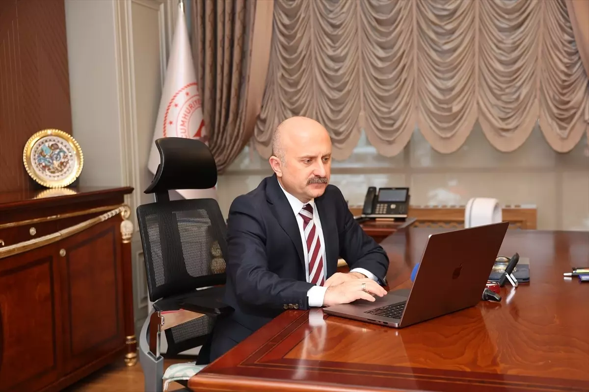 Adıyaman Valisi Osman Varol, 2025 Yılının En İyi Karelerine Oy Verdi