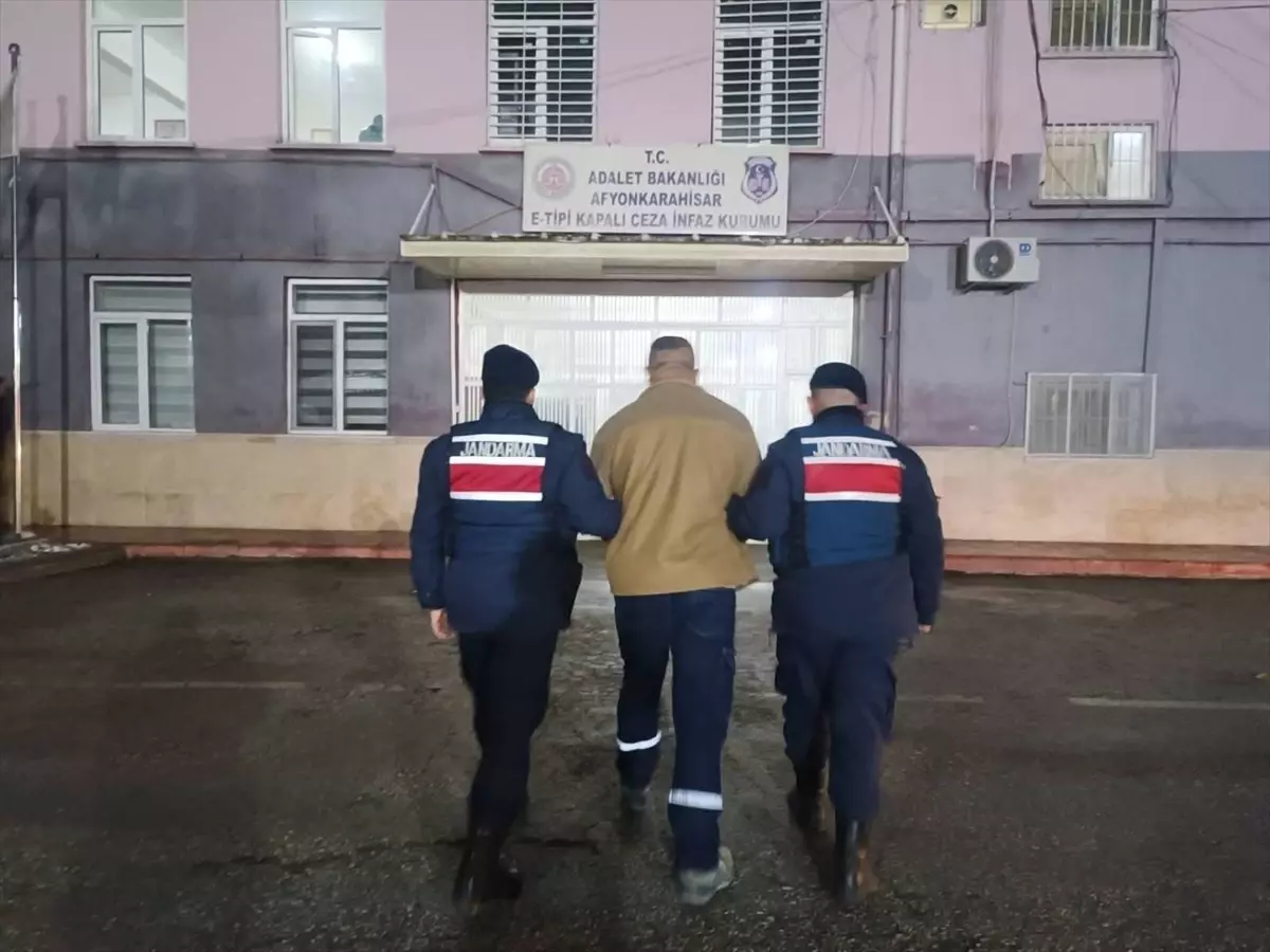 Afyonkarahisar’da 30 Yıllık Hapis Cezalı Firar Eden Kişi Yakalandı