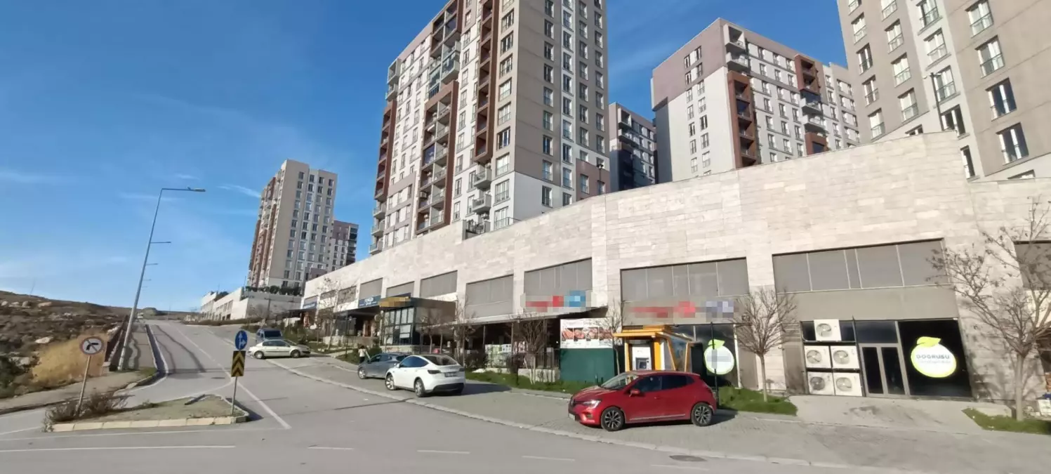 İzmir'de ATM Soygunu: 30 Milyon Lira Çalındı, Şüpheliler Kaptırıldı