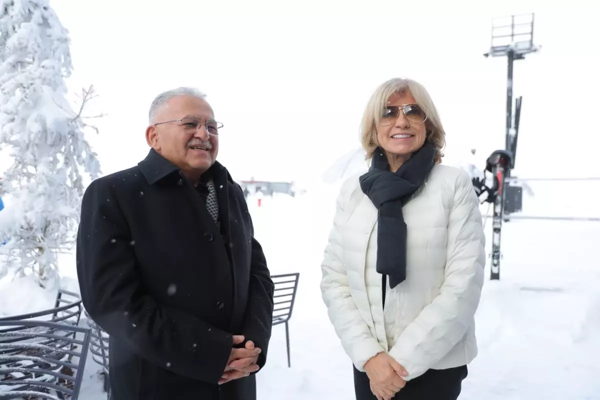 Kayseri Büyükşehir Başkanı Büyükkılıç, Tansu Çiller'i Erciyes’in Dört Mevsim Vizyonu ile Tanıştırdı