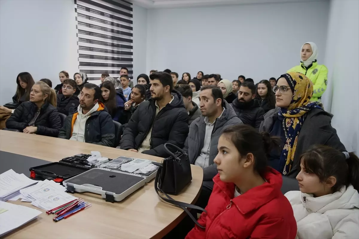 Bitlis’te 8.775 Öğrenciye Uygulamalı Trafik Bilinci Eğitimi