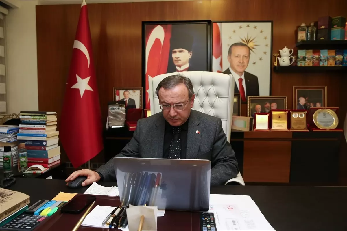 ÇAYKUR Genel Müdürü Yusuf Ziya Alim, 2025 Yılın Kareleri Oylamasında Seçtiği Fotoğraflarla Gündemde