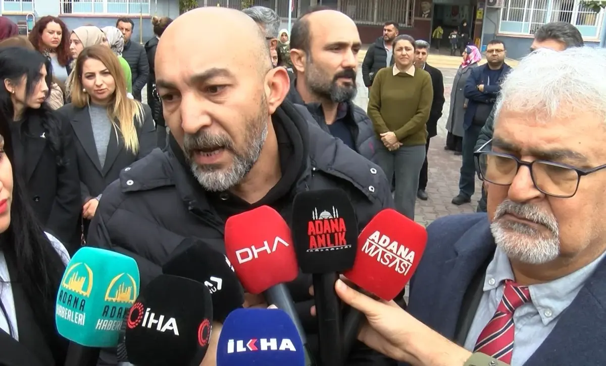 Adana’da Eski Öğrencisinin Babası Öğretmenine Şiddet Uyguladı ve Silah Kullandı