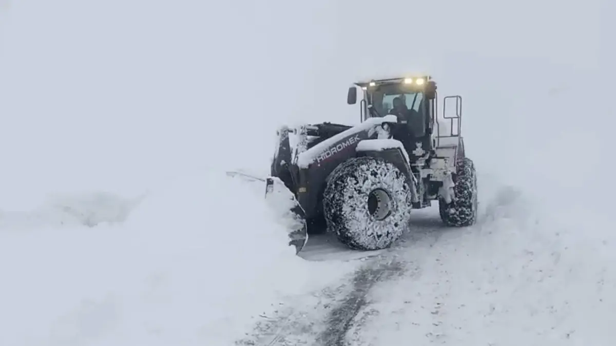 Malatya’da Kışa Hazırlık: Karla Mücadele Çalışmaları Sürüyor