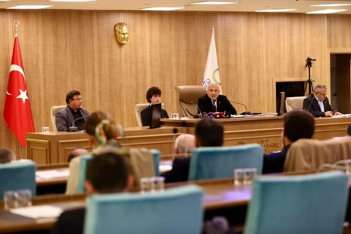 Ordu Büyükşehir Belediye Meclisi'nde Su, Gıda ve Turizm Projeleri Masaya Yatırıldı