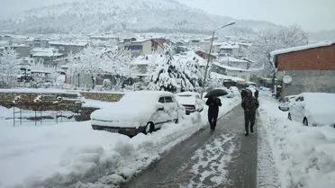 Kar temizleme ekipmanları Çelikhan’da çalışıyor
