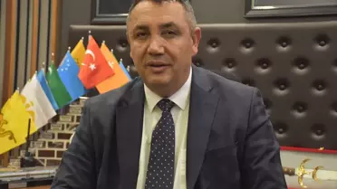 AA fotoğrafları inceleniyor