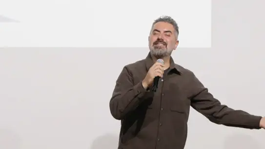 Atölyede yemek hazırlama seansı