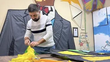 Katar uçurtma festivalinde Mardinli uçurtma ustası Zahit Mungan