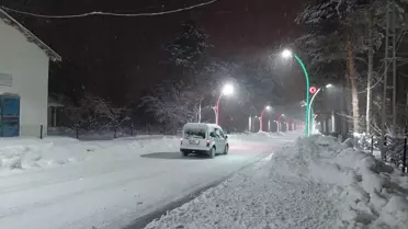 Tokat'ta kar temizleme makineleri