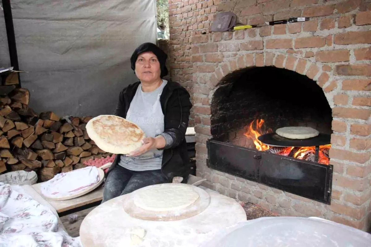 Aydın’da Nurgüzel Yılmaz’ın El Yapımı Ekmeği Restoranların Gözdesi Oluyor