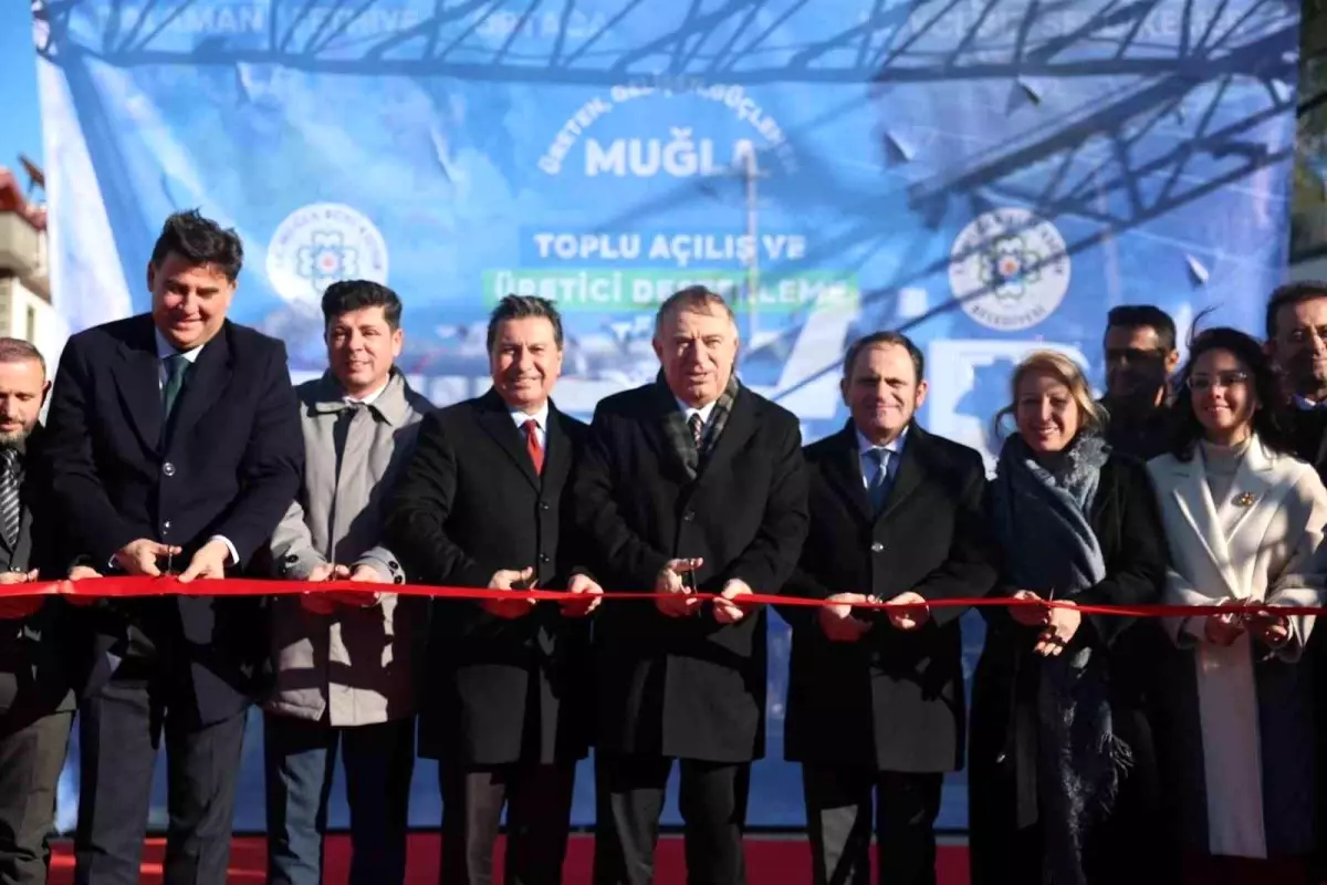 Muğla Büyükşehir Belediyesi, Seydikemer’de Tamamlanan Projeleri Açtı