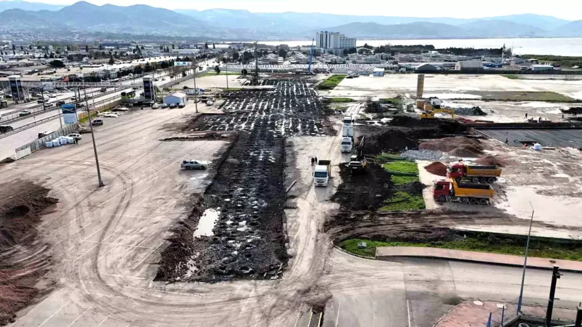 Kocaeli'de 17.000 m²'lik Sosyal Yaşam Merkezi İnşaatı Hız Kesmeden Devam Ediyor