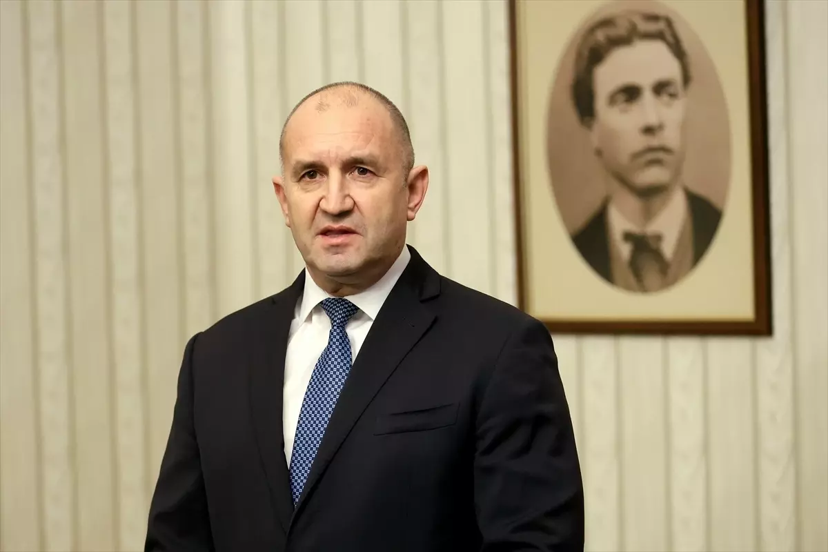 Bulgaristan’da PP-DB İttifakı Hükümet Kurma Görevini Geri Verdi, Radev Seçim Çağrısı Yaptı