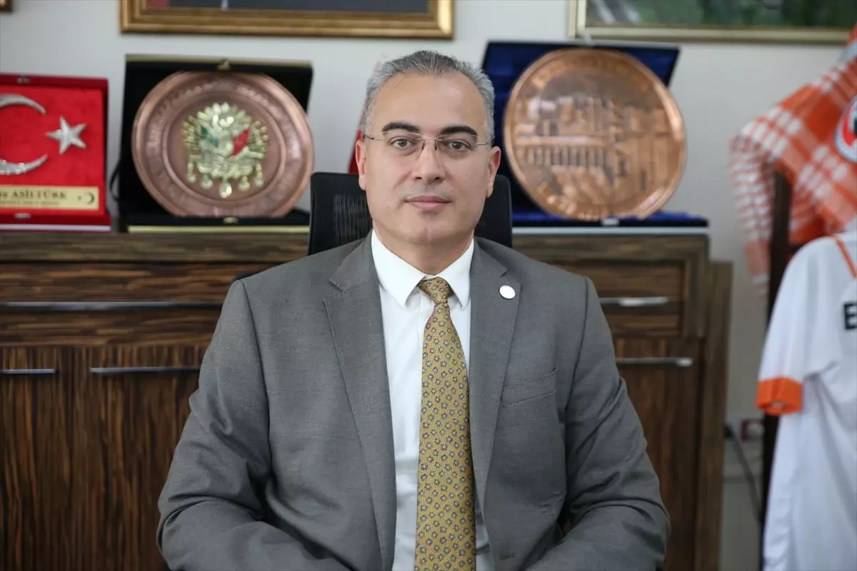 Diyarbakır İl Sağlık Müdürü Asiltürk’ten 2025 Yılın Kareleri Değerlendirmesi